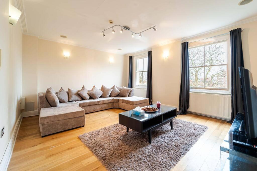 Lux 2bdr Riverside Penthouse In Chelsea Near King's Road