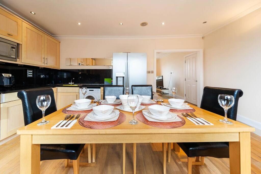 Lux 2bdr Riverside Penthouse In Chelsea Near King's Road